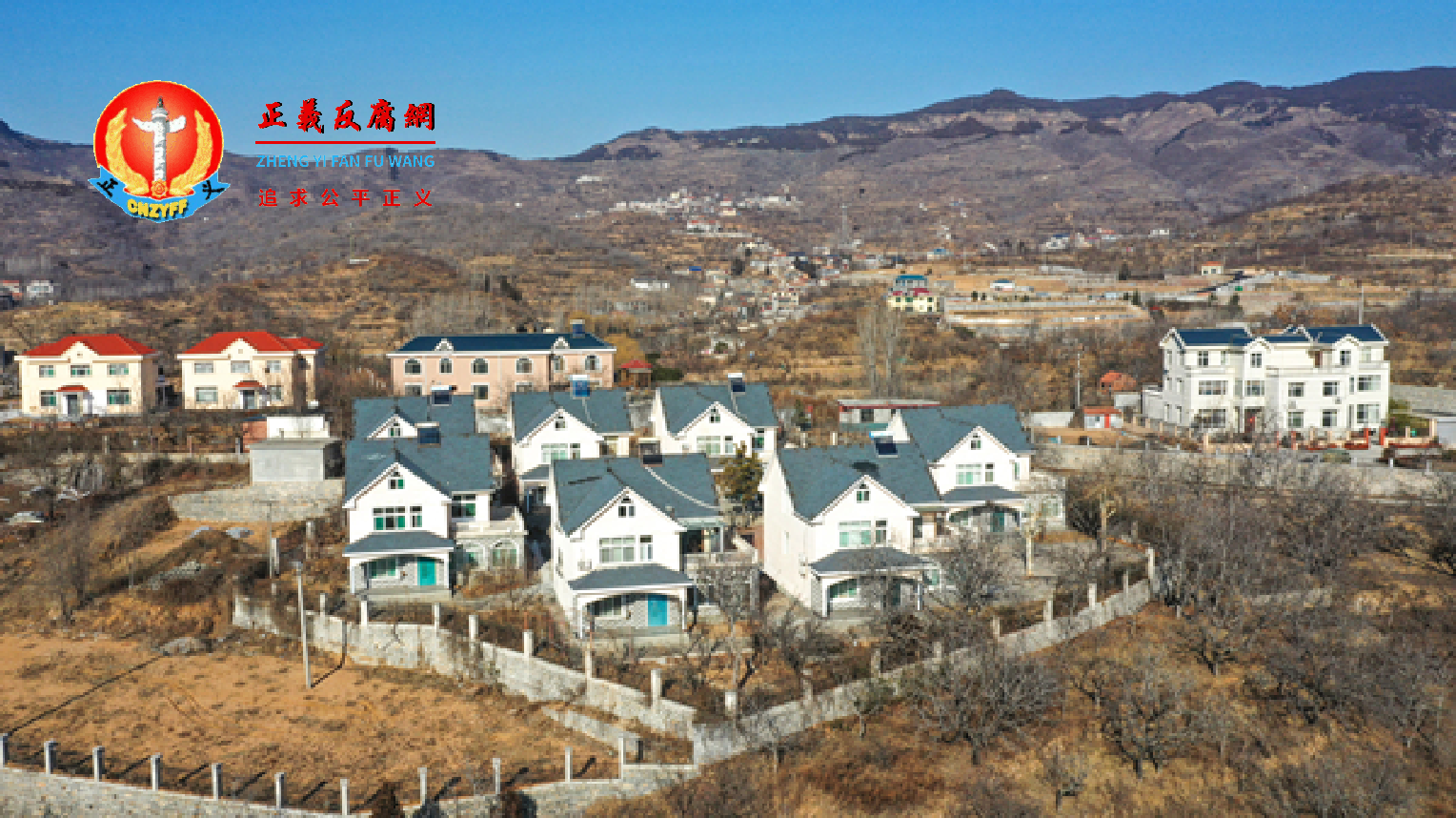 图为李家塘村北的别墅群。.png 图为李家塘村北的别墅群。.png