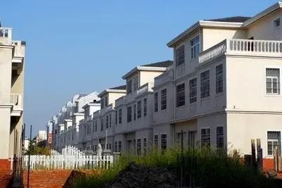 数十栋风格相同的小别墅.png 数十栋风格相同的小别墅.png