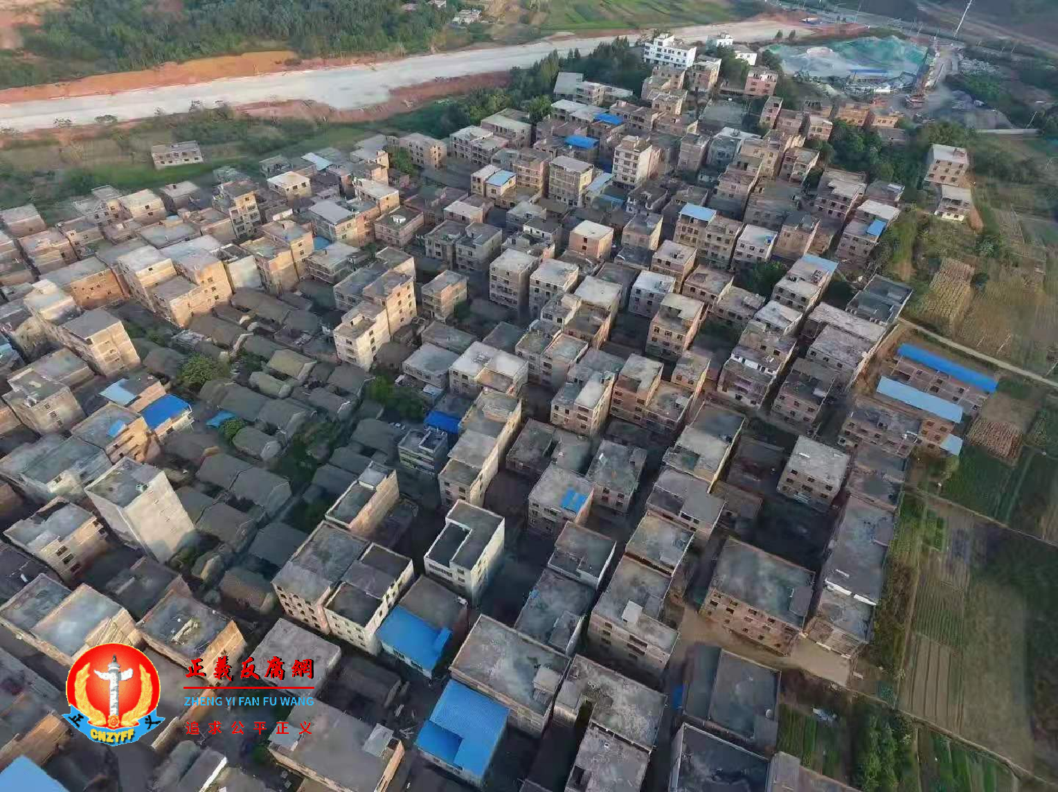 广西南宁良庆区书林坡村原址。300户民宅遭到夷平,拍卖给开发商盖商品房,居民得不到补助及安置.png 广西南宁良庆区书林坡村原址。300户民宅遭到夷平,拍卖给开发商盖商品房,居民得不到补助及安置.png