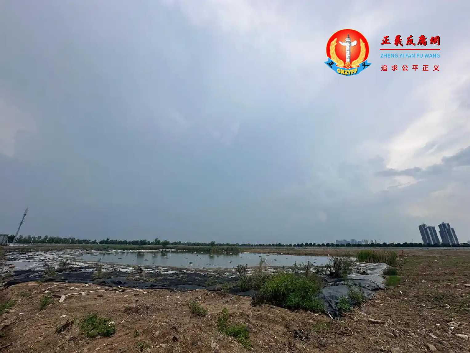 紫光集团系旗下的和创公司、和融公司两家企业在东莞滨海湾新区拿下258亩土地,用于建设 “紫光芯云产业城项目”。.jpg 紫光集团系旗下的和创公司、和融公司两家企业在东莞滨海湾新区拿下258亩土地,用于建设 “紫光芯云产业城项目”。.jpg