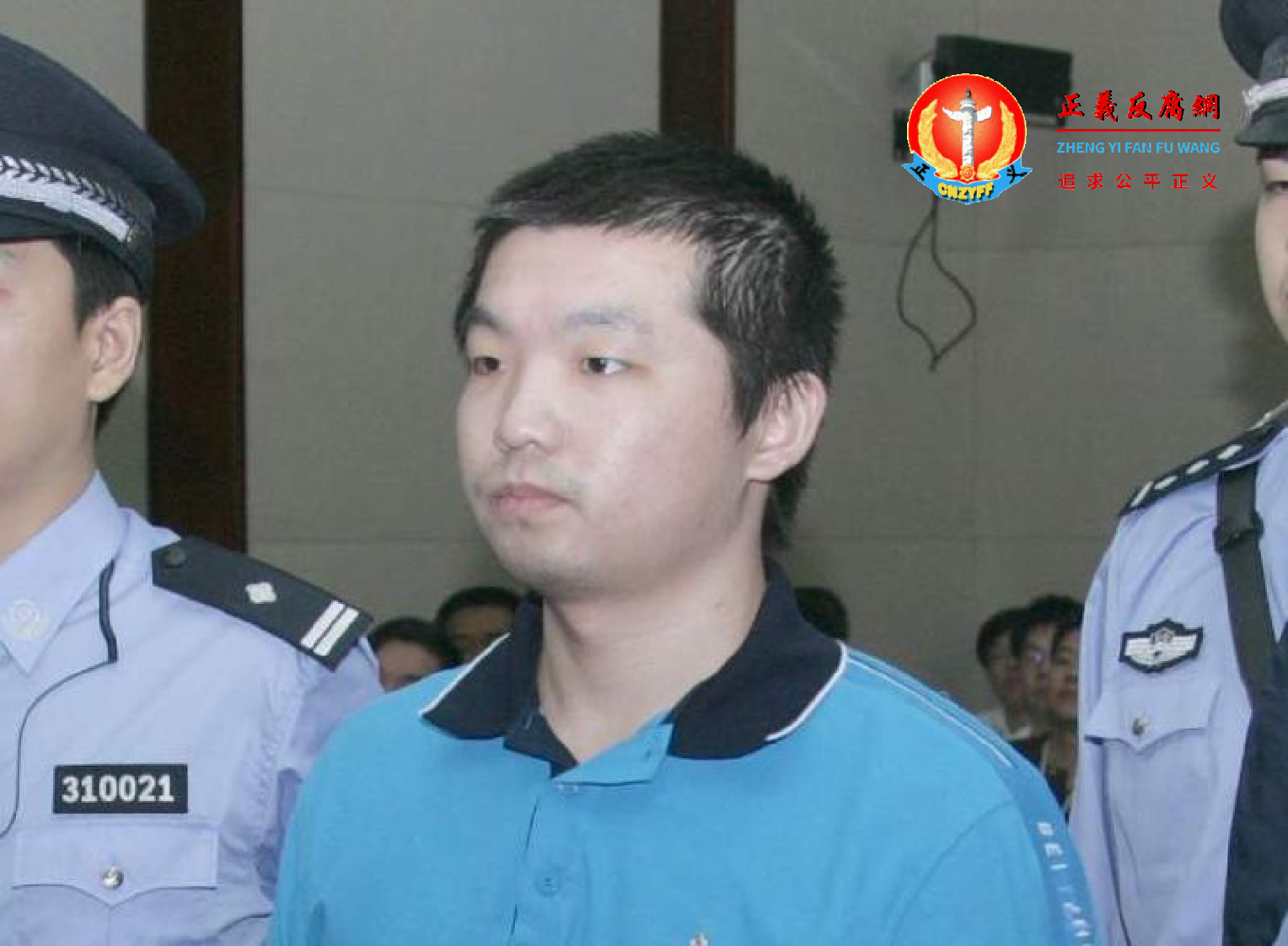 社会产生重大影响的事件:上海刀客杨佳袭警案.png 社会产生重大影响的事件:上海刀客杨佳袭警案.png