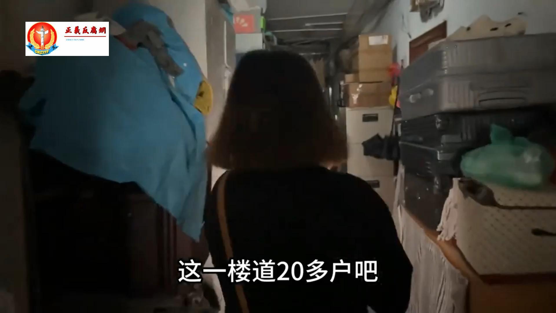 北京朝阳区核心区位延静里,70年的楼房破破烂烂,五口人住11平米。.jpg 北京朝阳区核心区位延静里,70年的楼房破破烂烂,五口人住11平米。.jpg